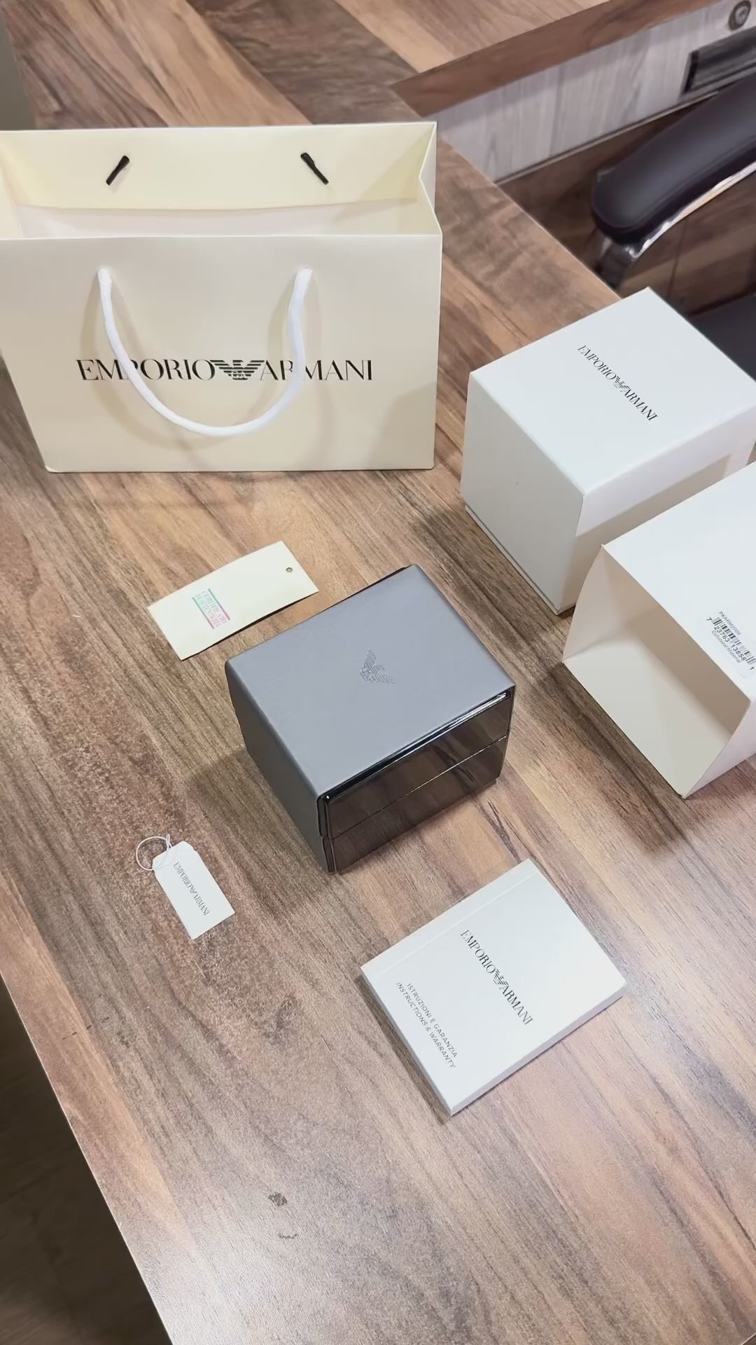 Emporio Armani AR11398 Premius Original Model Series 💯