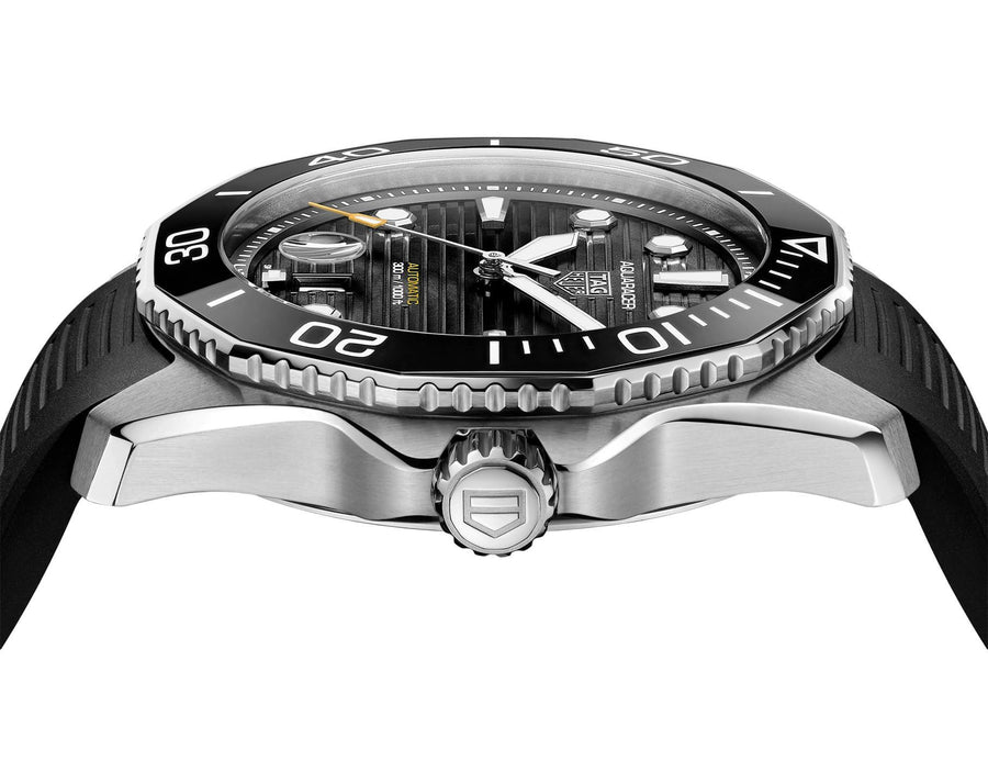 100% Authentic TAG Heuer Aquaracer Professional 300