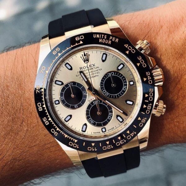 Rolex Watch : Rolex Daytona Chronograph Watch For Men — zoomed view