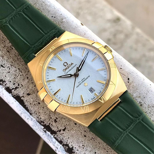 Luxury watch constellation co axial master chronometer 41 mm Green
