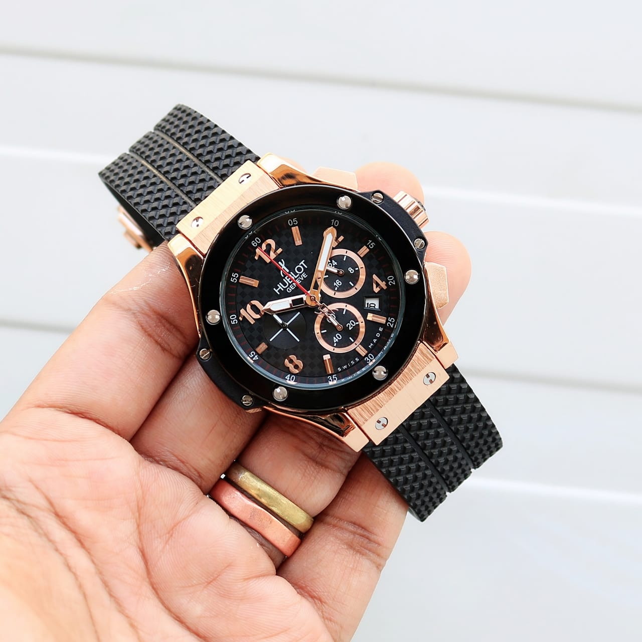 Hublot Big Bang 5 — zoomed view