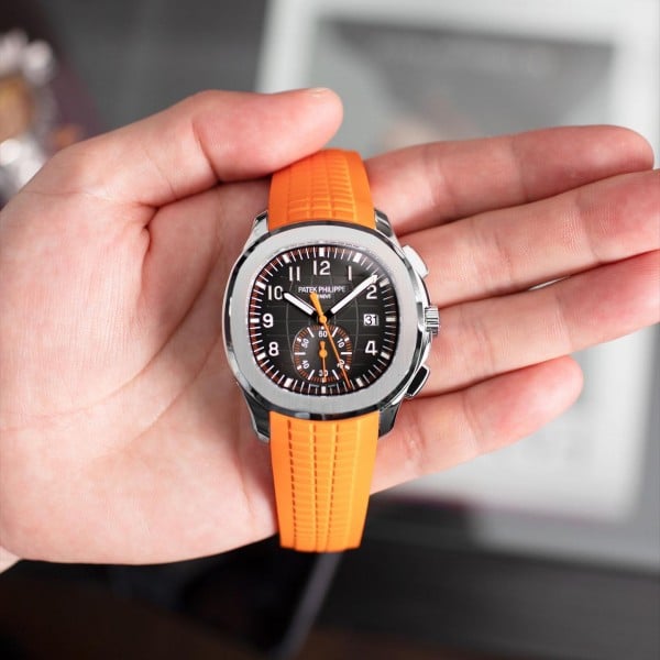 Aquanaut Automatic Patek Philippe Watch — zoomed view