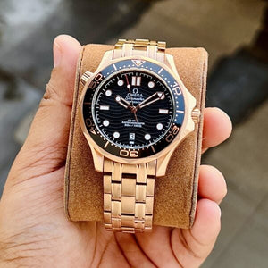 Brand Omega Launched its Seamaster line Powered with Automatic Movement Machinery » llavea